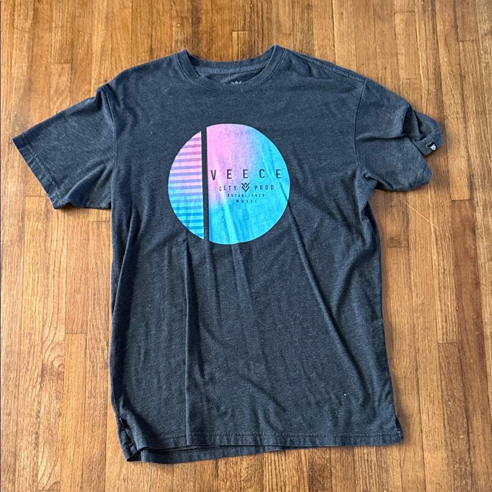 Veece Men's Black Graphic Tee